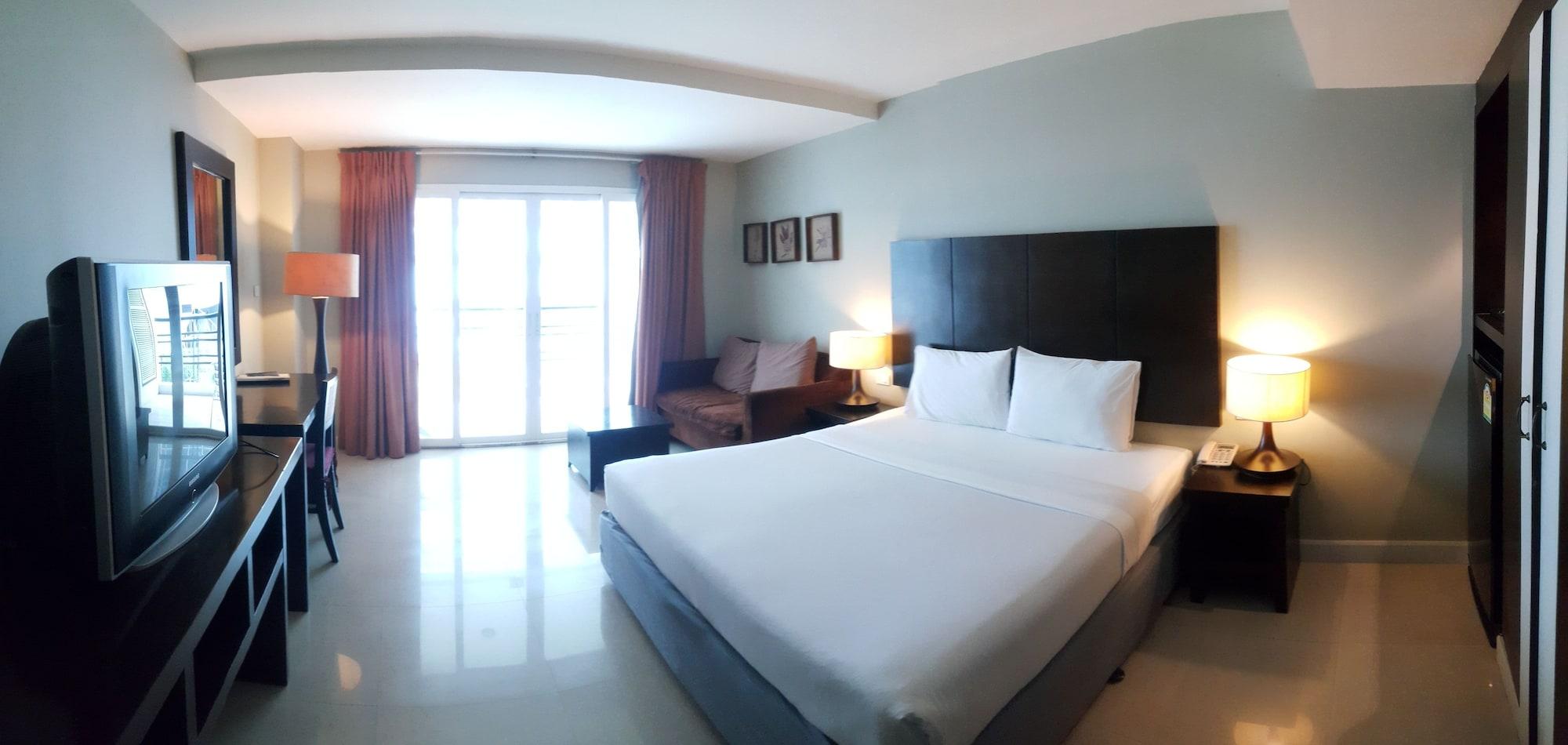 Summer Spring Hotel Паттая Екстер'єр фото