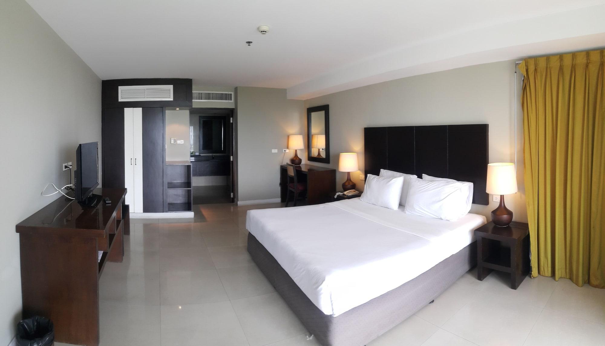 Summer Spring Hotel Паттая Екстер'єр фото