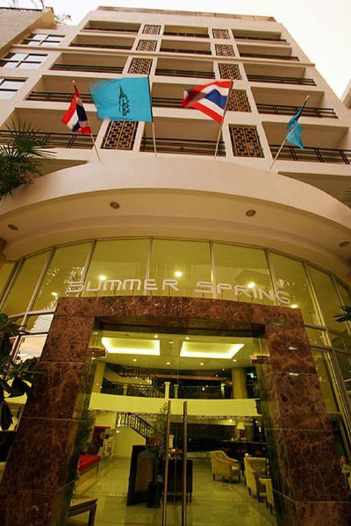 Summer Spring Hotel Паттая Екстер'єр фото
